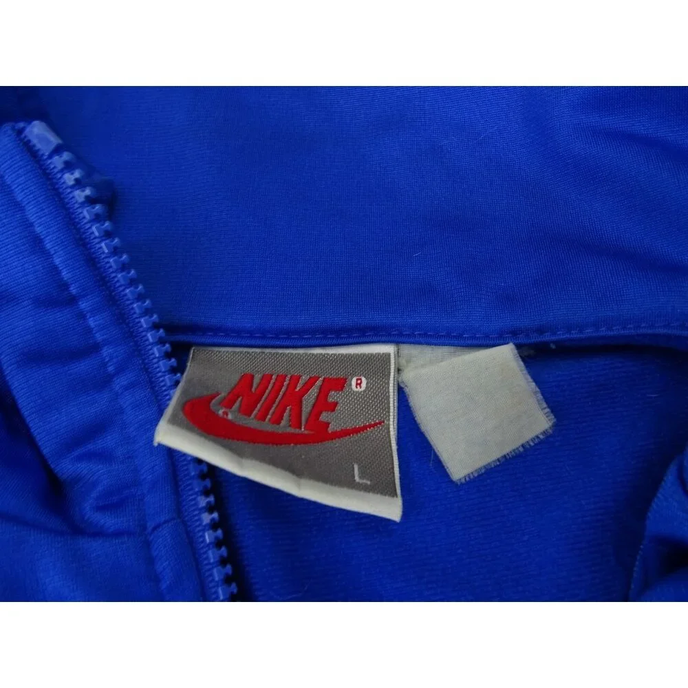 Nike some faint